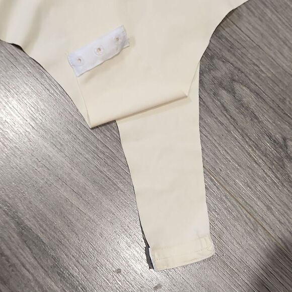 EUC ASOS Ivory Silky Satin Paper Dolls High Neck Gathered Bodysuit - Picture 7 of 12